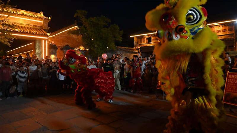 商丘宋小庙老街夏夜文旅火热 半月接待游客5.6万人次